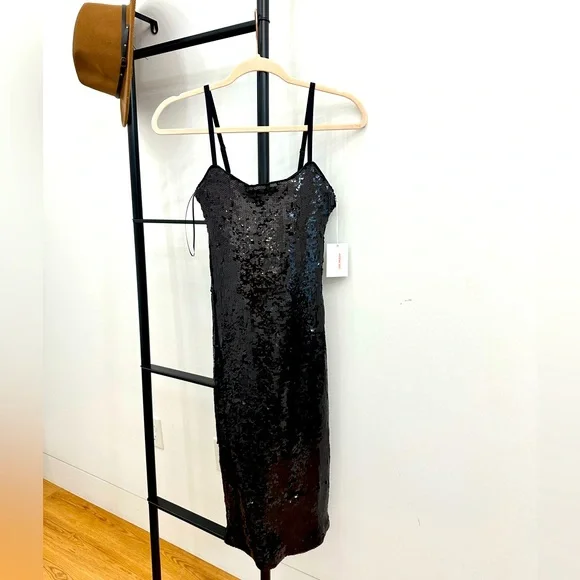 good american sequin dress Good American Womens Sequined Sleeveless Cocktail Dress Black 1